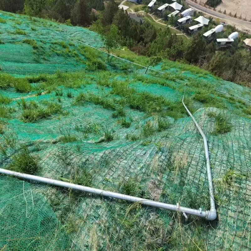 3D geonet for soil erosion prevention 3D geonet for soil erosion prevention